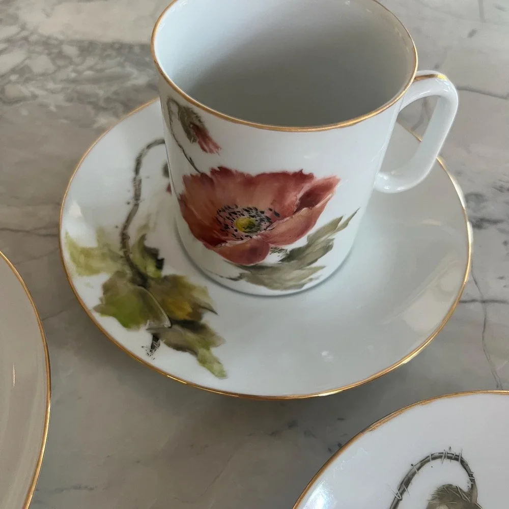 Set of 3 dessert plate, cups & saucers plus bonus- hand painted Poppy‎ in Japan